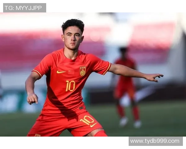 中国足球十大球星排名揭秘 这些足球巨星如何影响中国足球的历史与未来